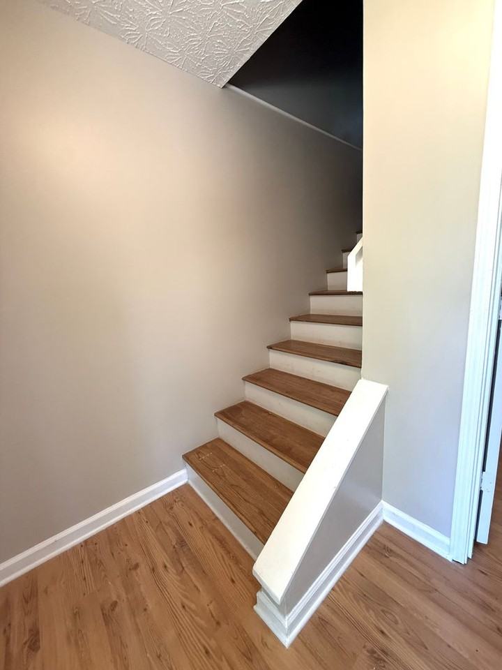 236 Goshen Lane - Photo 2 of 26