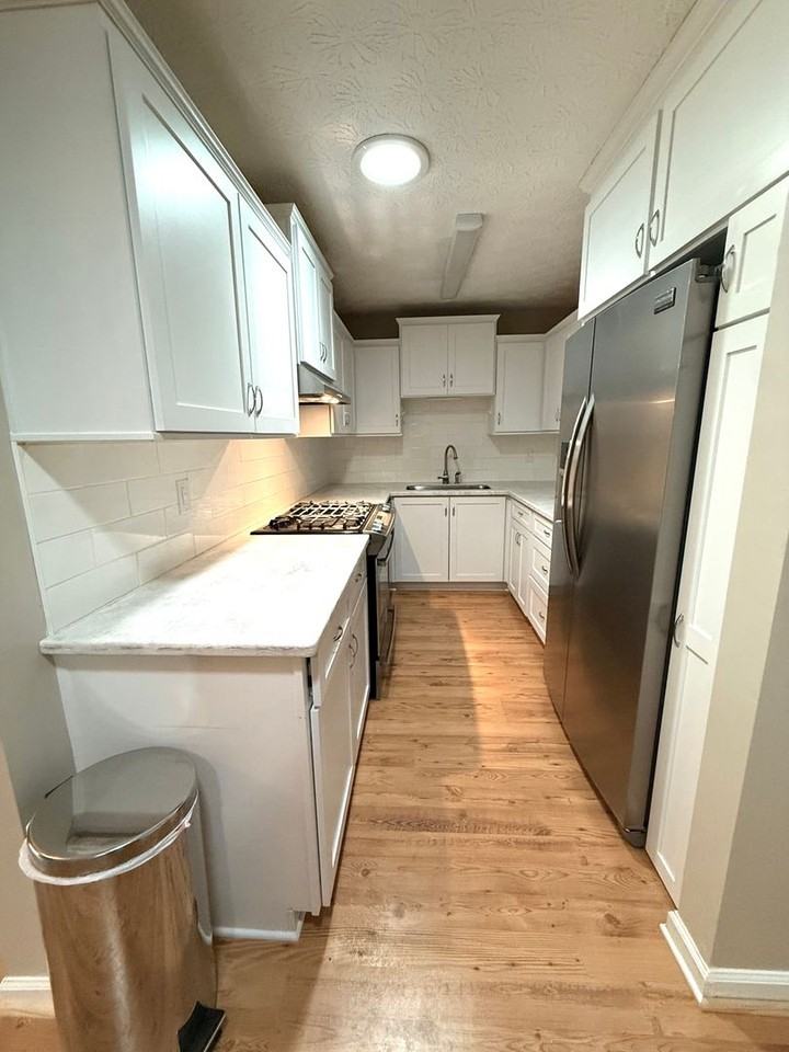 236 Goshen Lane - Photo 7 of 26