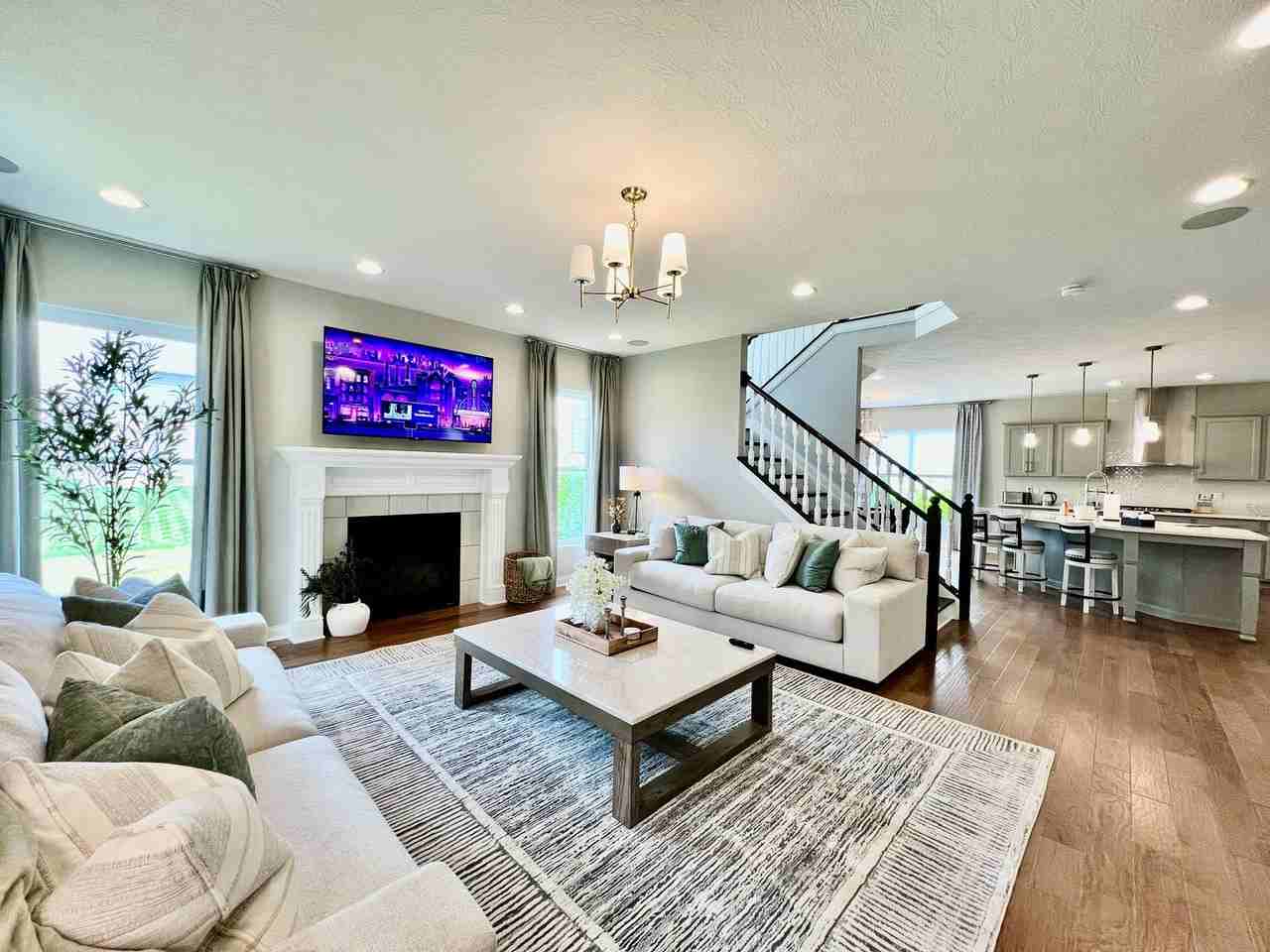 614 Bellasera Dr - Photo 2 of 45