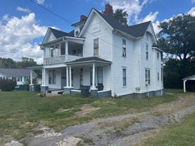 811 Pennsylvania Ave - Photo 1 of 1