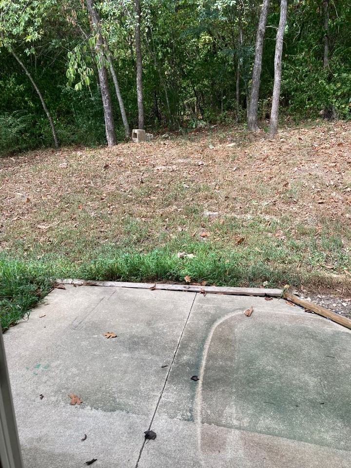 3057 Driftwood Rd - Photo 3 of 14