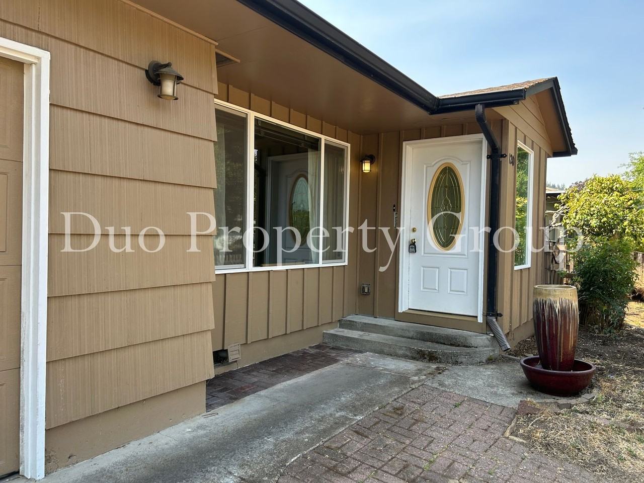 1120 W 26th Ave - Photo 2 of 30