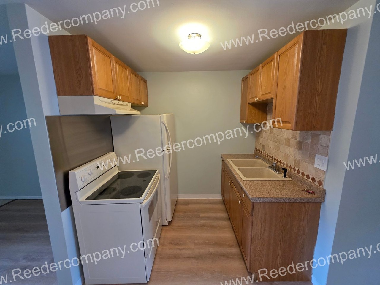 8801 Schneider Ave #4 - Photo 4 of 10