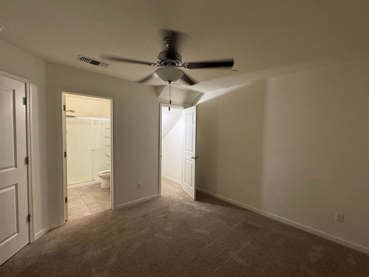 1809 Columbia Dr - Photo 4 of 19