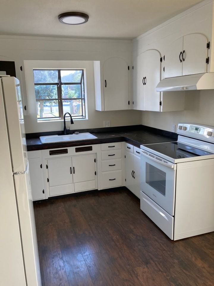 187 W Oregon Ave - Photo 2 of 28