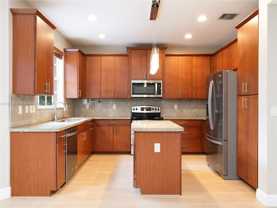 2028 Sw 16th Ter - Photo 1 of 1