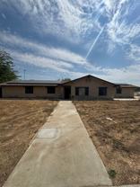 18373 Fairfield Dr - Photo 1 of 1
