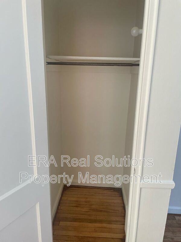 345 Mayfair Blvd - Photo 6 of 8