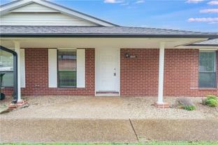 1815 S 13th Pl - Photo 1 of 1