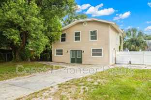 305 E Hanna Ave - Photo 1 of 1