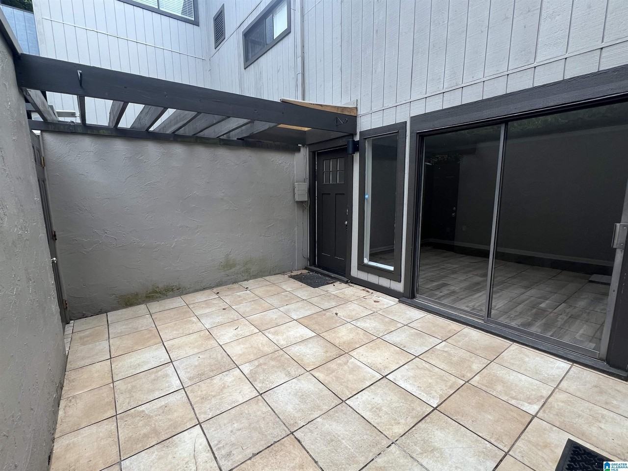 3350 Altamont Road South #E15