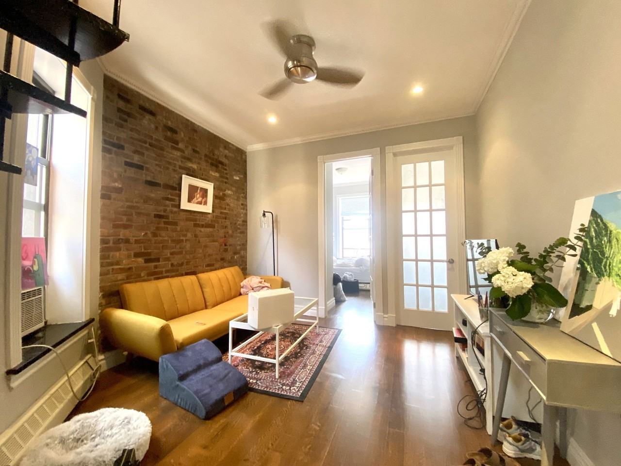 E 28th St #C15 - Photo 4 of 8