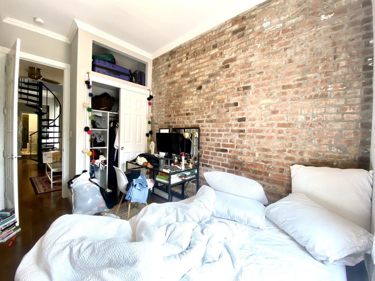 E 28th St #C15 - Photo 5 of 8