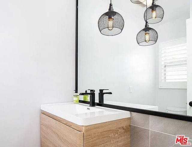 6302 N San Gabriel Blvd - Photo 2 of 8