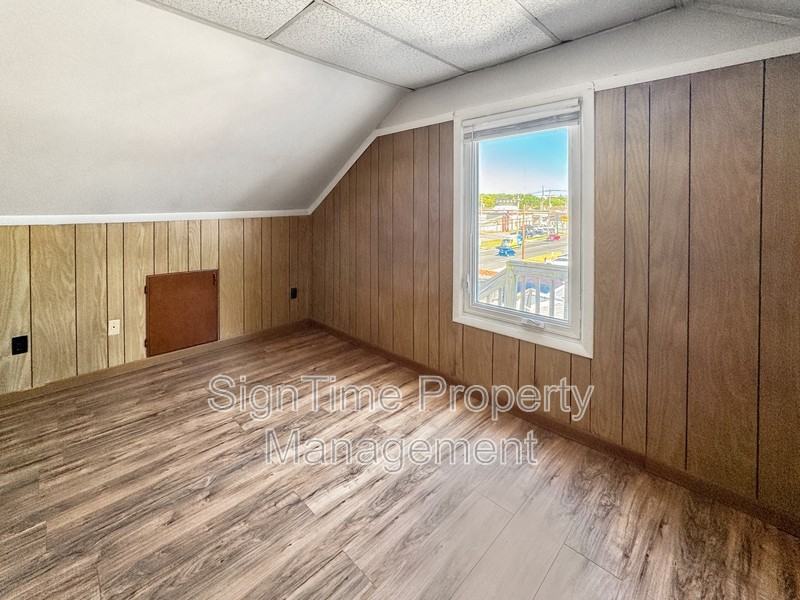 792 Frederick St #10 - Photo 5 of 8