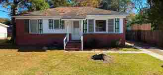 424 Clarine Dr - Photo 1 of 1