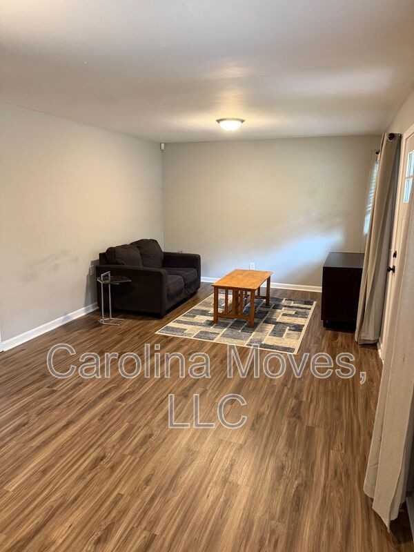 16 Flower Dr - Photo 4 of 27
