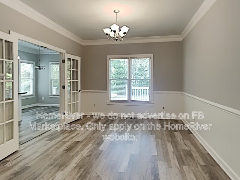 313 Brook Hollow Dr - Photo 4 of 27
