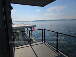 featured image of 3055 Alki Ave Sw #C