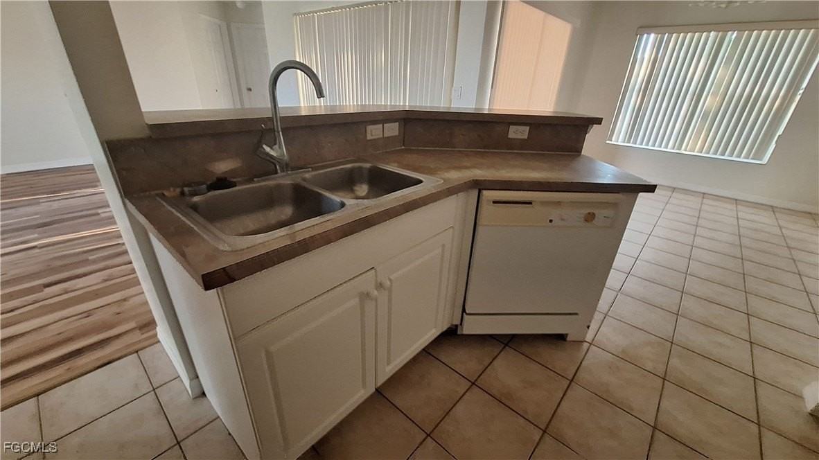 3018 Sw 10th Ave - Photo 6 of 18