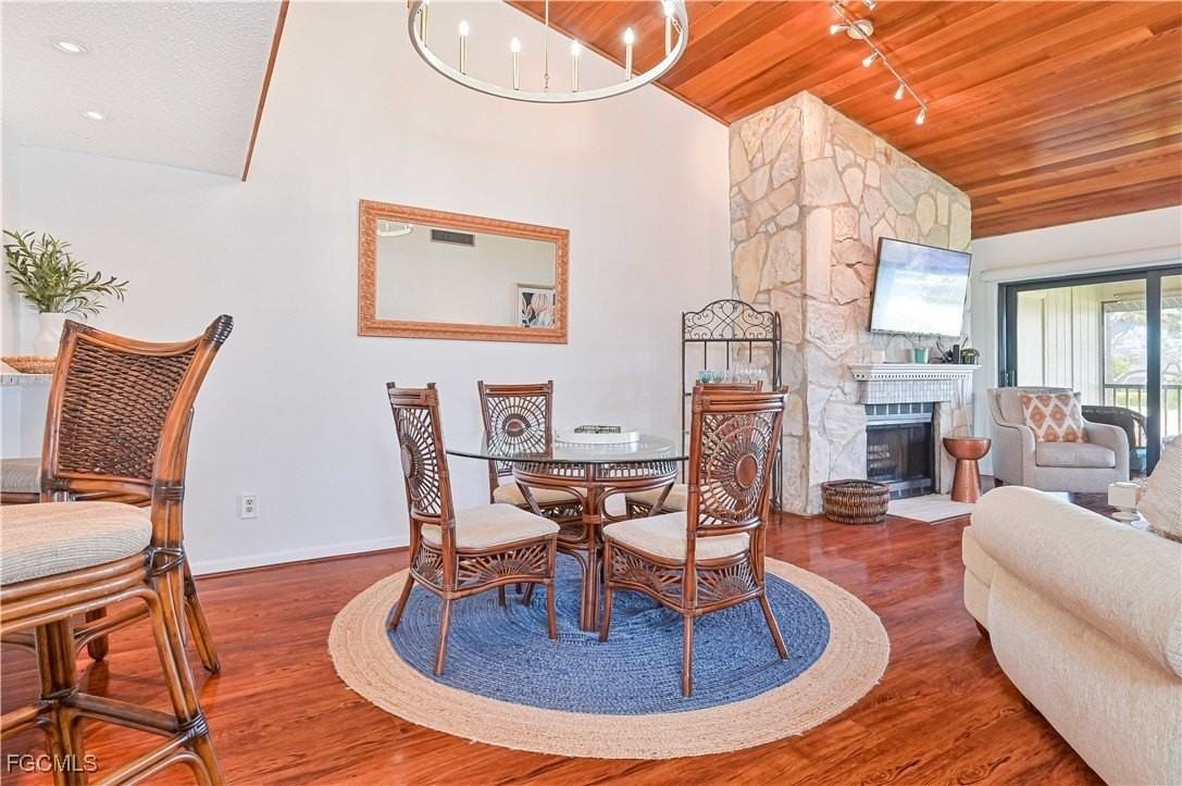 16650 Partridge Place Rd Apt 204 #204 - Photo 5 of 26