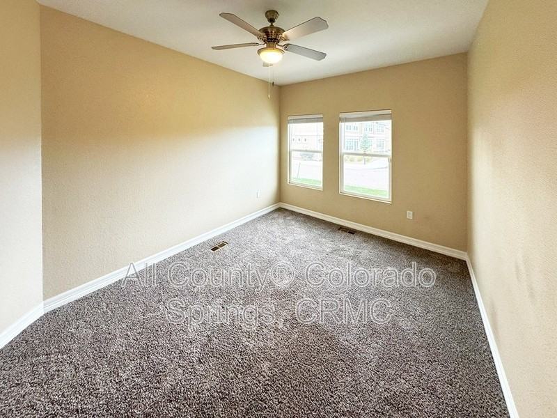 742 Thimbleberry Pt - Photo 6 of 26