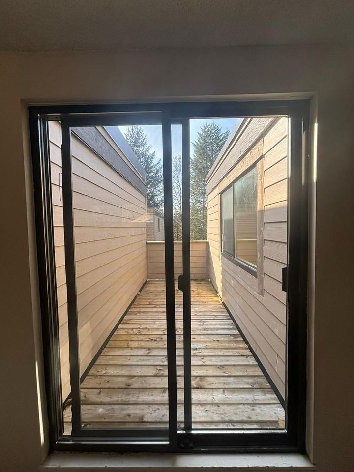 9131 Capella Dr - Photo 7 of 9