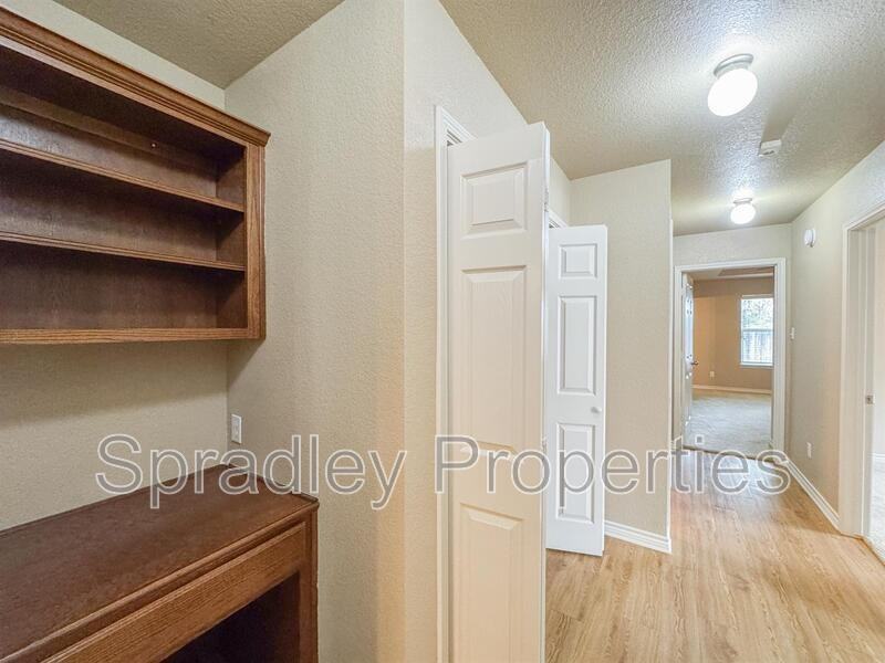 204B Andy Ln - Photo 7 of 20