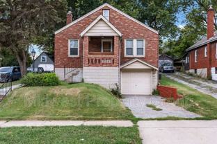 3417 Eminence Blvd - Photo 1 of 1