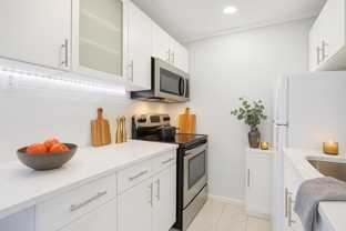56 68th St #7 - Photo 1 of 1