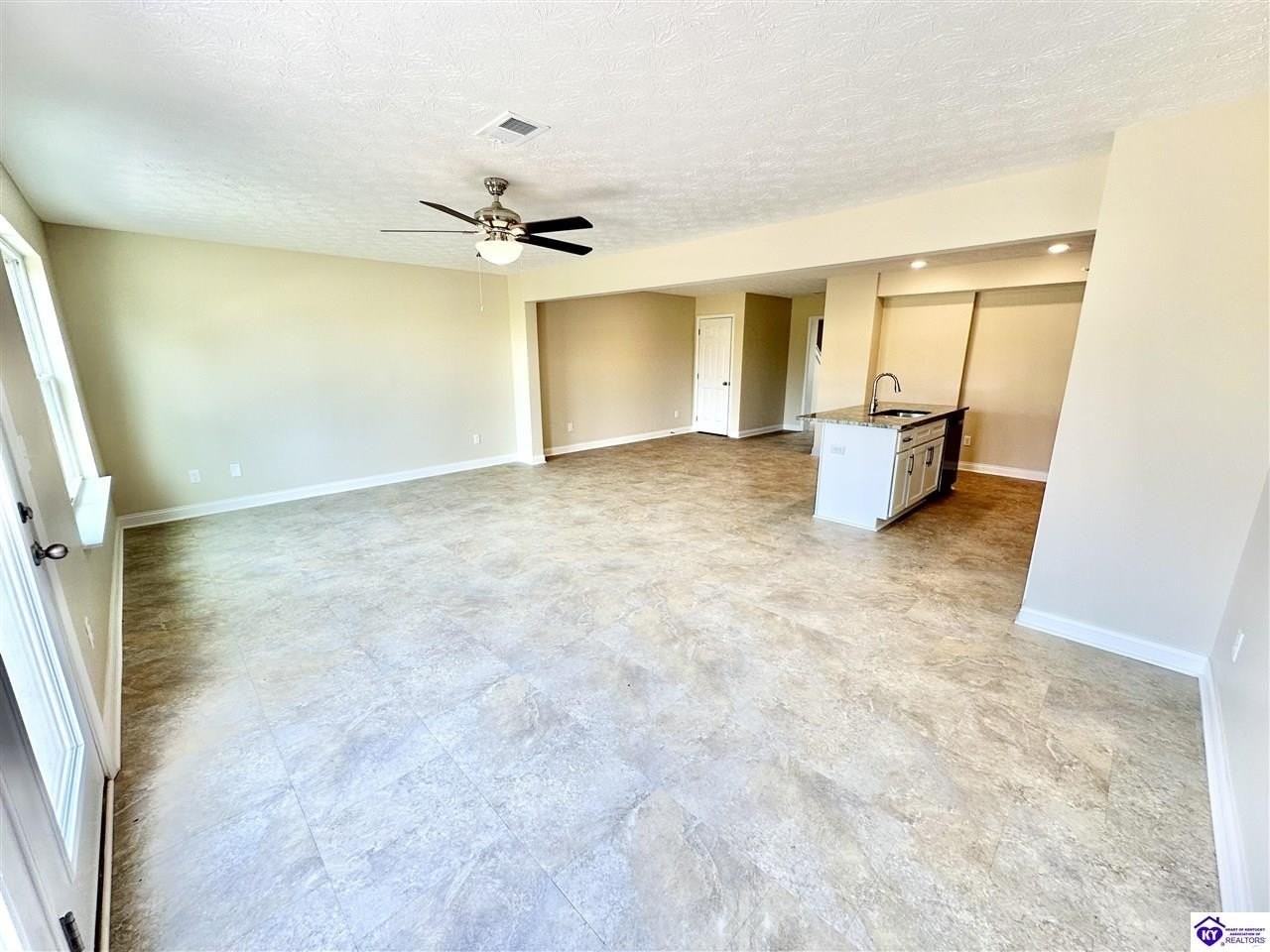 214 Dixon Cir - Photo 7 of 13