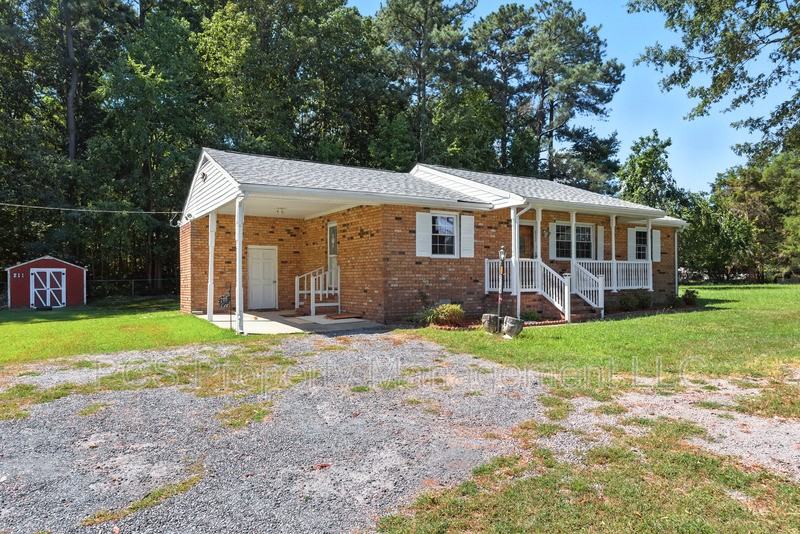 2111 Clary Road - Photo 3 of 48