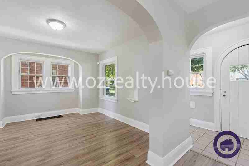 3756 Maxwell Rd - Photo 2 of 20