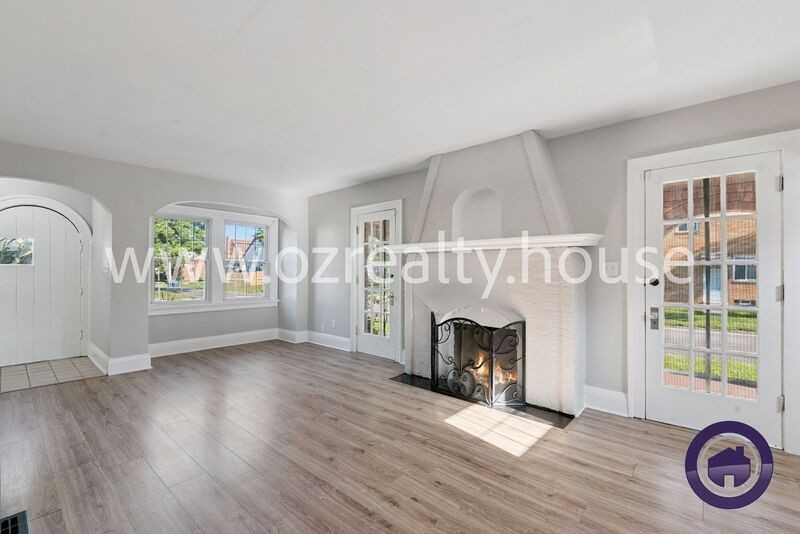 3756 Maxwell Rd - Photo 3 of 20