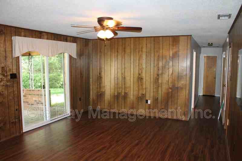 5470 Barbara Dr - Photo 2 of 13