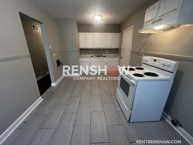 289 Charter Ave - Photo 7 of 12