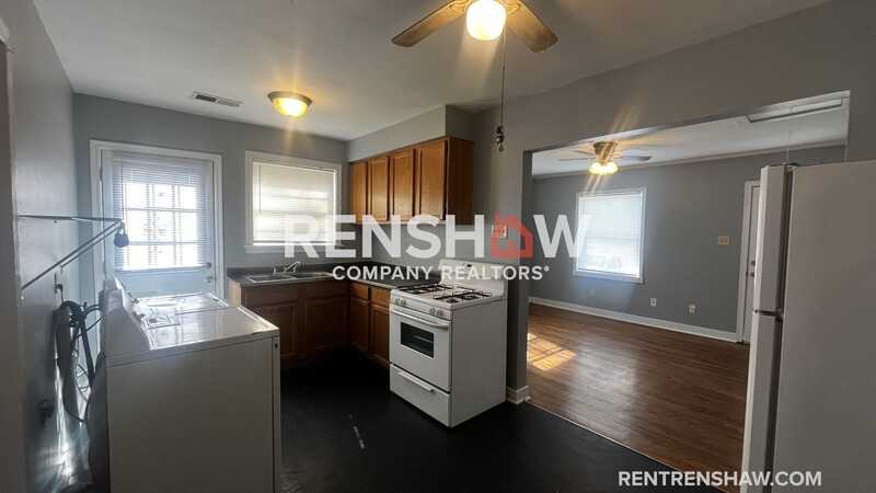 3914 Wales Ave - Photo 4 of 9