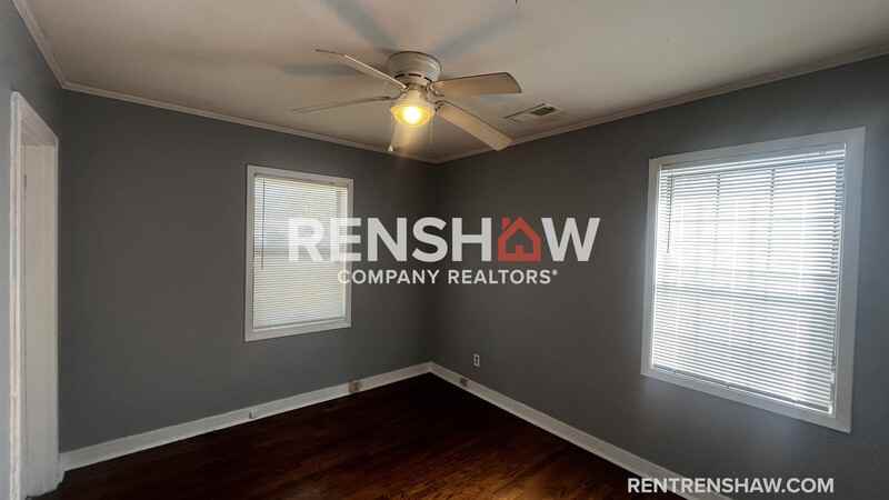 3914 Wales Ave - Photo 6 of 9