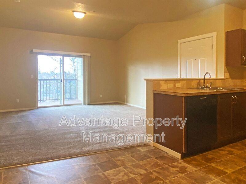 515 Catron St N #515-07 - Photo 5 of 46