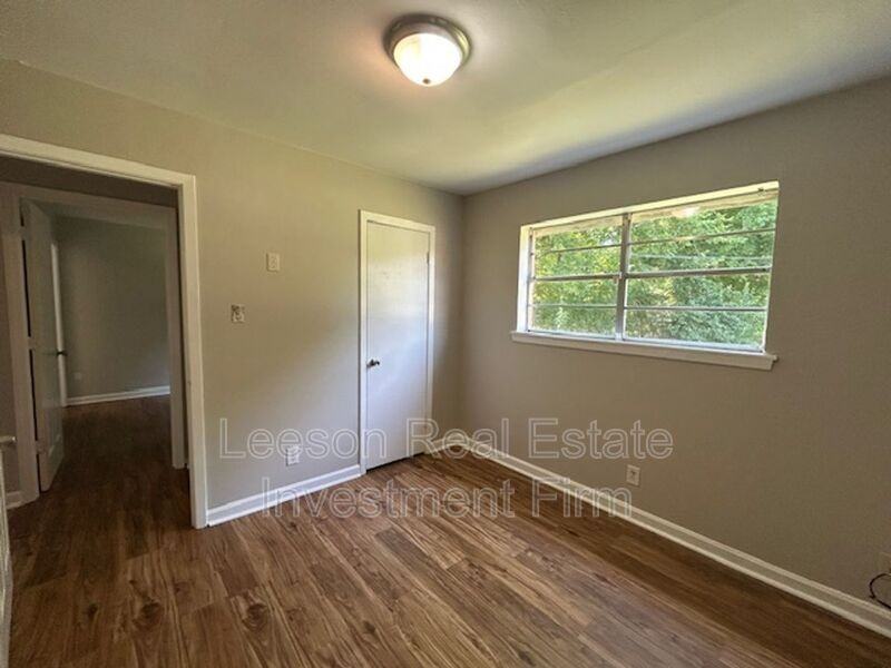 1409 N Gibson Cir - Photo 7 of 17