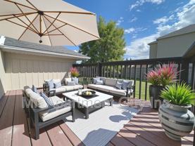323 Queenston Rd - Photo 1 of 1