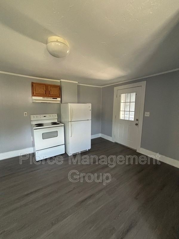 4 Sexton Ave #2 - Photo 3 of 16