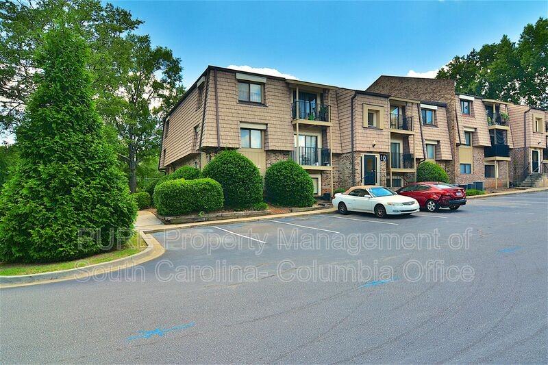 1002 Old Manor Rd - Photo 2 of 34