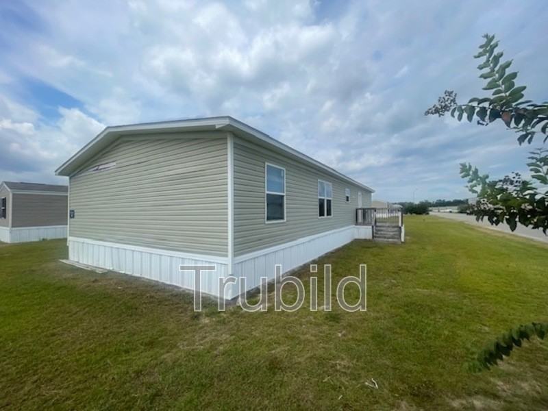 521 Milan Ave - Photo 3 of 11