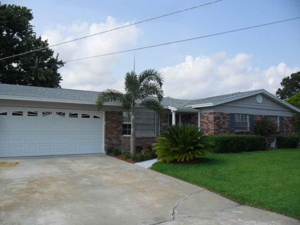 4646 Bay Crest Dr - Photo 2 of 30