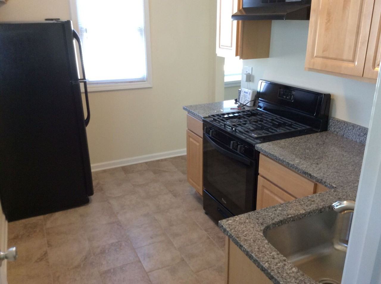 2617 W 89th St - Photo 2 of 10