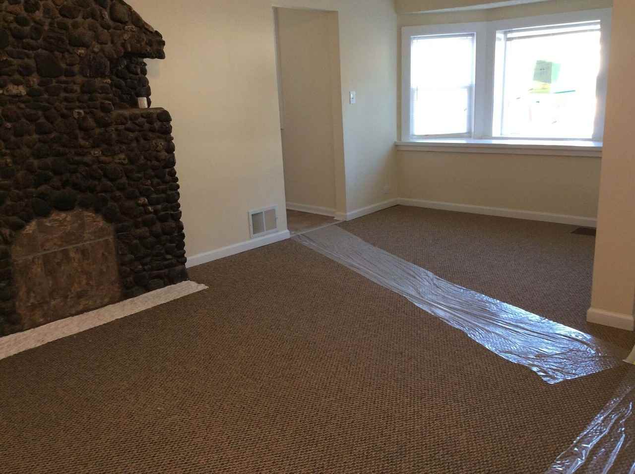2617 W 89th St - Photo 3 of 10