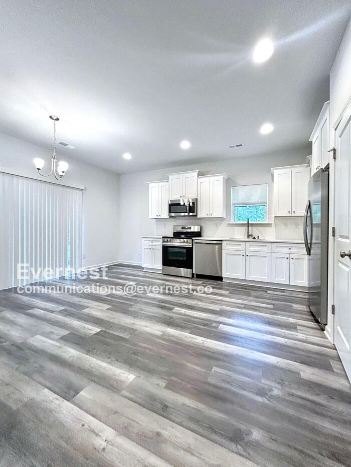 3621 Quail Dr - Photo 3 of 21