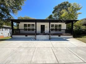 307 N Catawba St - Photo 1 of 1