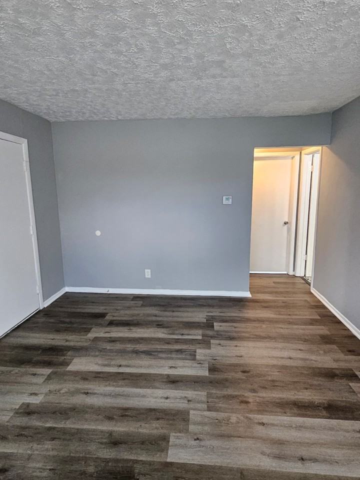 4640 Oberlin Avenue #4640 B6 - Photo 4 of 14